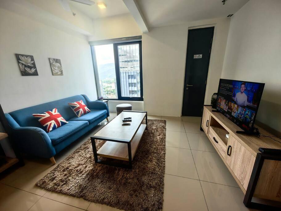 Downtown George Town Apartment | LS Tropicana 218*Sea View*1BR*Georgetown*King Bed