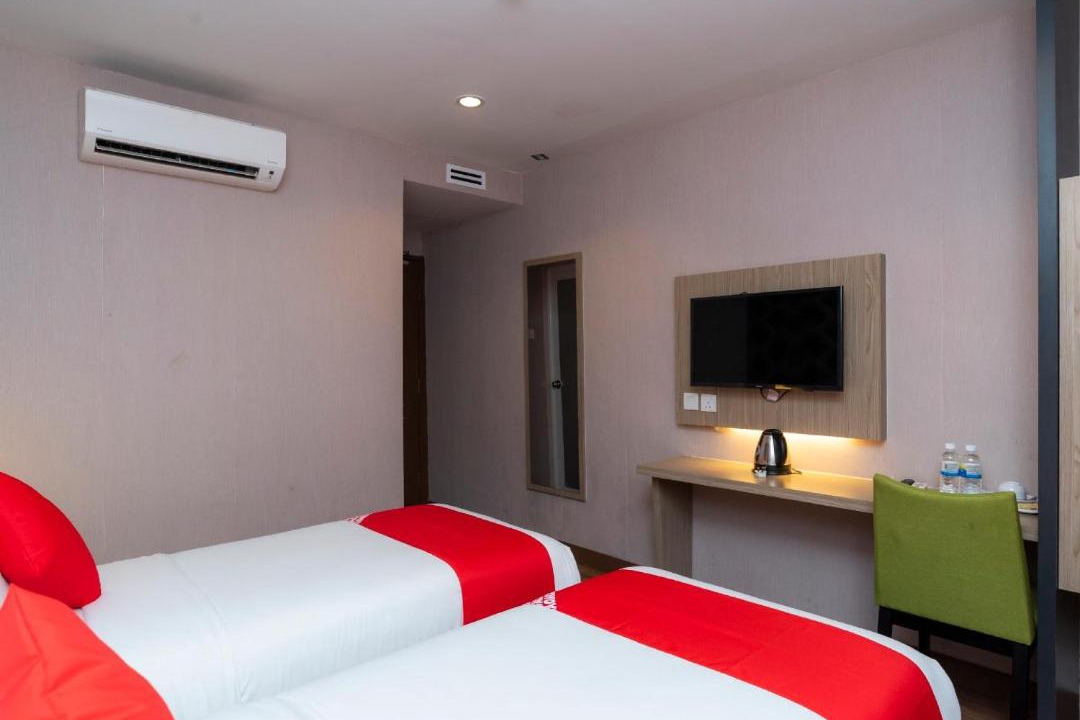 Ulu Tiram Hotel | Hotel 101 Ulu Tiram