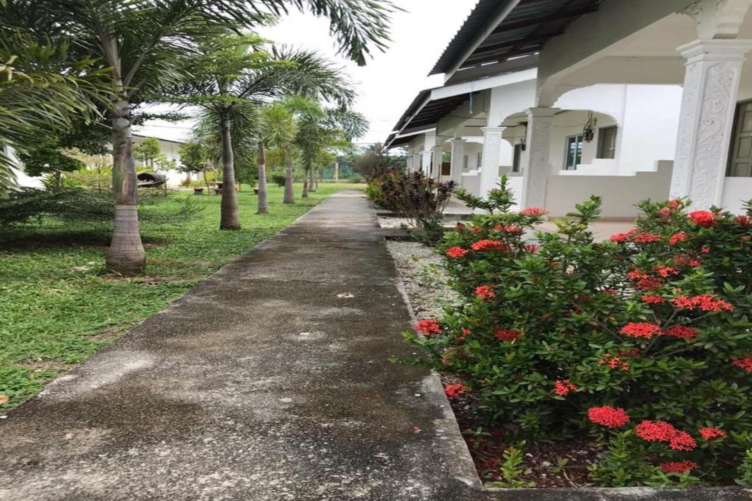 Lubok Buaya Hotel | Alpha Motel