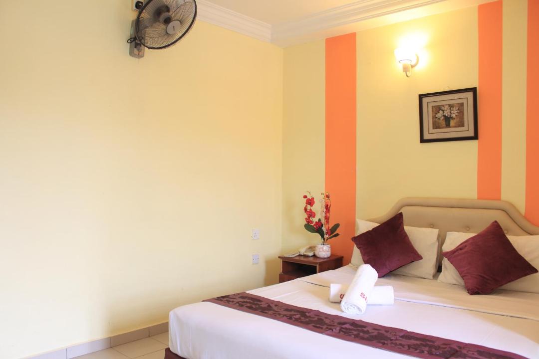 Teluk Baharu Hotel | Sun Inns Hotel Ayer Keroh
