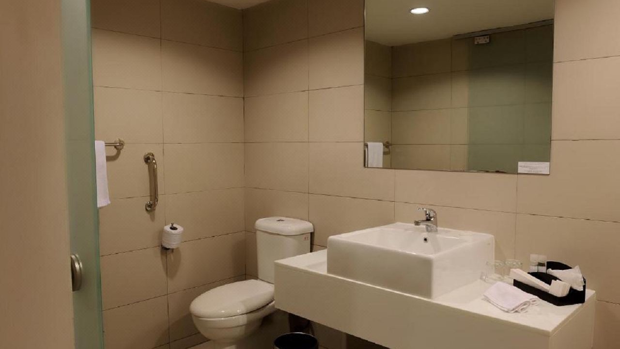 Photo of Bathroom in Medan Tuanku