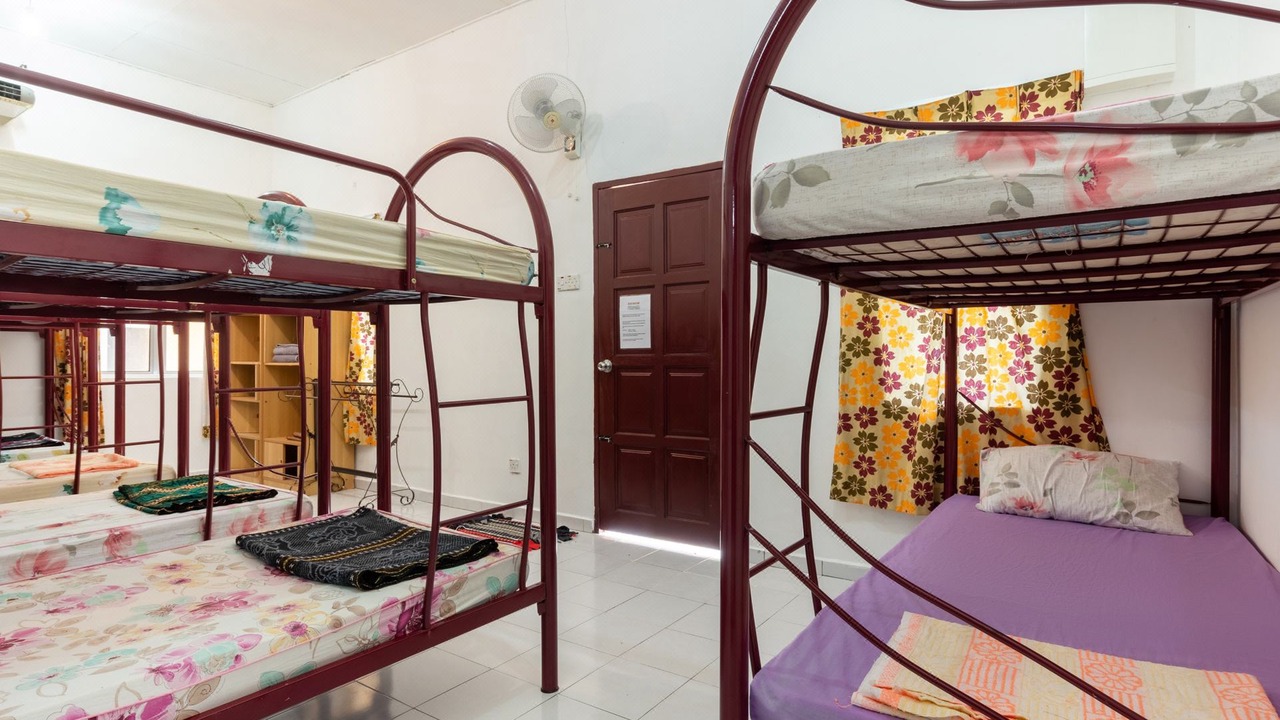 Photo of Bedroom in Gadong
