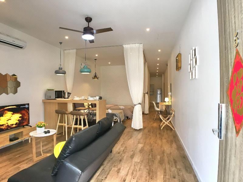Photo of Livingroom in Downtown George Town