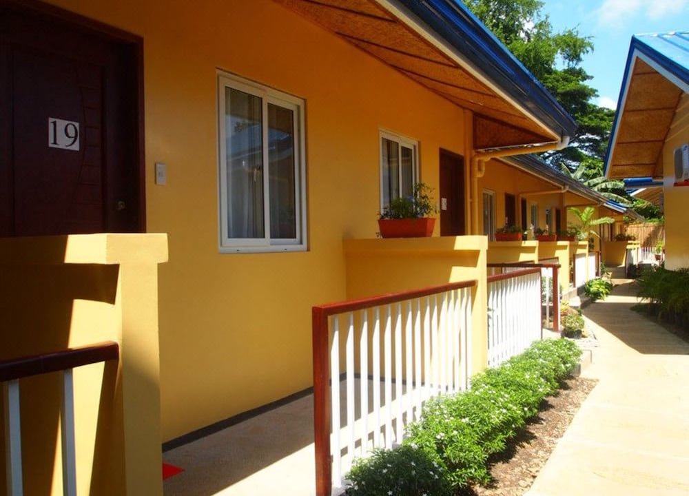Photo of Buildings in Puerto Princesa City Centre