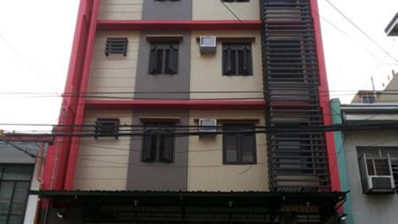 Photo of Buildings in Pio del Pilar