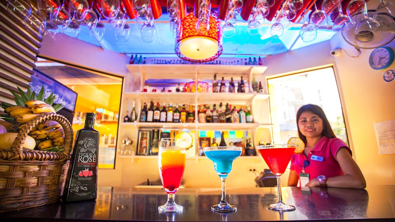 Photo of Human In Picture in Puerto Princesa City Centre