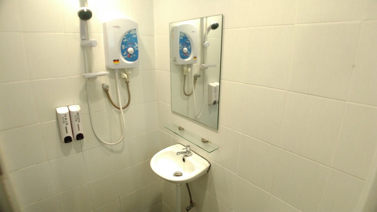 Photo of Bathroom in Kampung Sungai Nibong