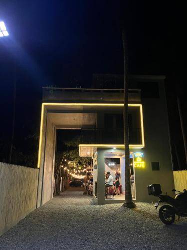 Photo of Others in Patar