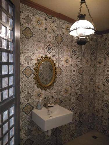 Photo of Bathroom in Capas