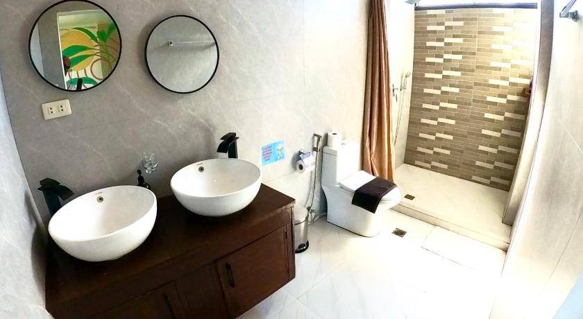 Photo of Bathroom in General Luna