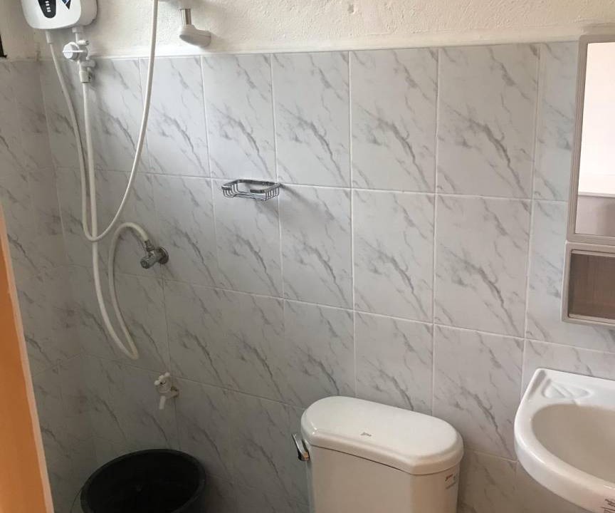 Photo of Bathroom in Larena