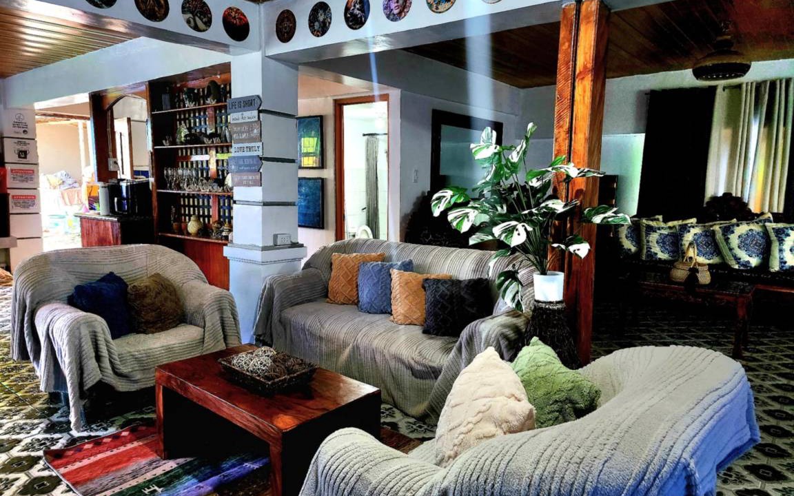 Photo of Livingroom in Aringay