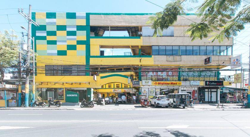 Photo of Buildings in Muntinlupa