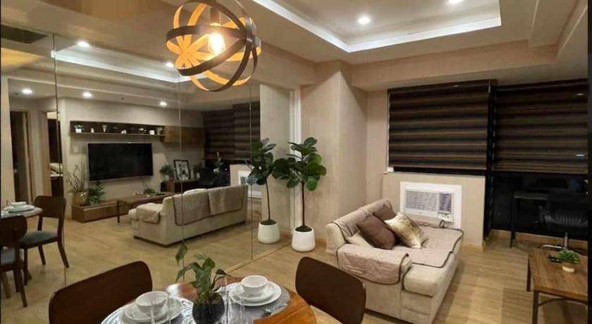 Photo of Livingroom in Wack-Wack Greenhills