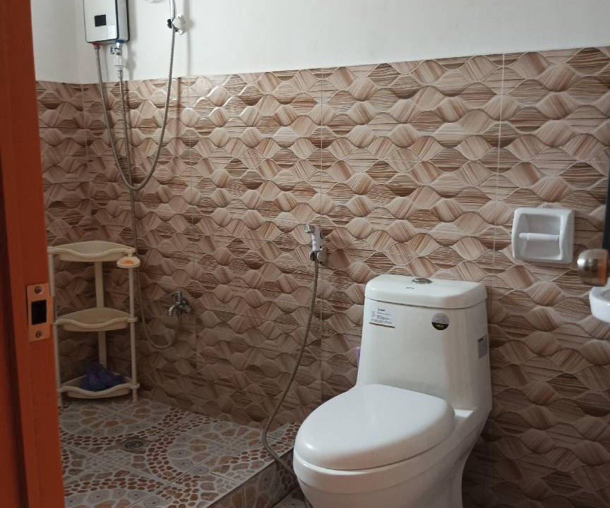 Photo of Bathroom in San Fernando