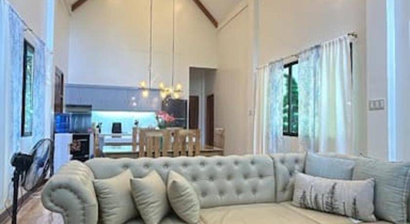 Photo of Livingroom in Dipolog