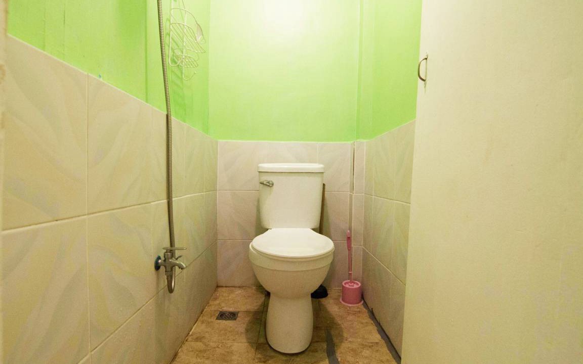 Photo of Bathroom in Baler
