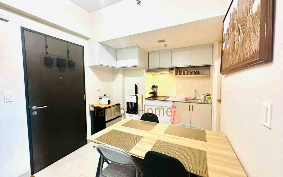 Photo of Kitchen in New Manila