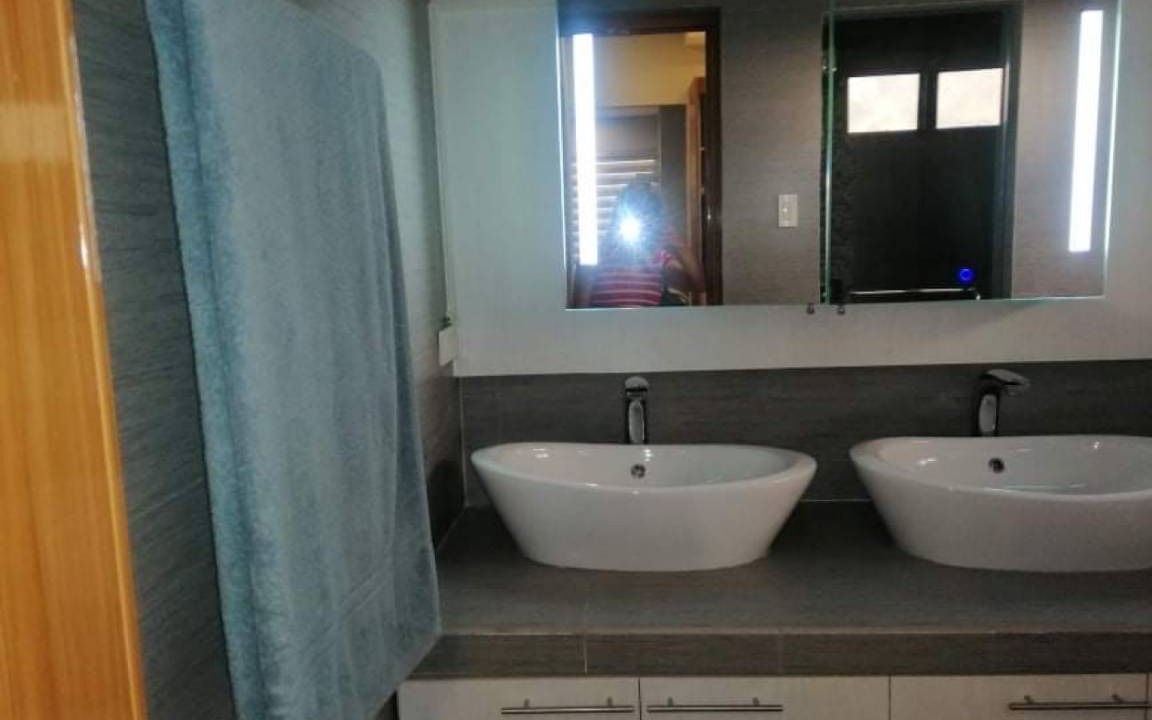 Photo of Bathroom in Metro Luzon Urban Beltway