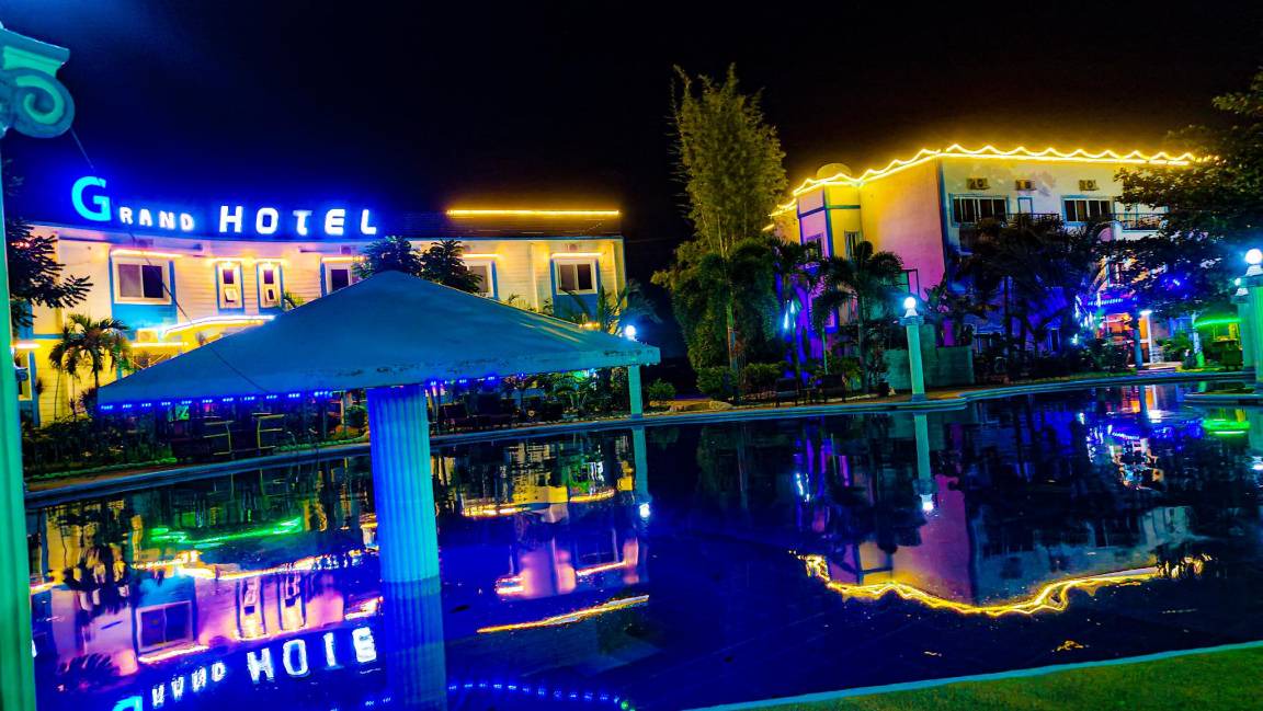 Photo of Others in Clark