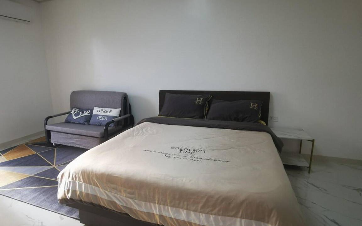 Photo of Bedroom in Clark Freeport