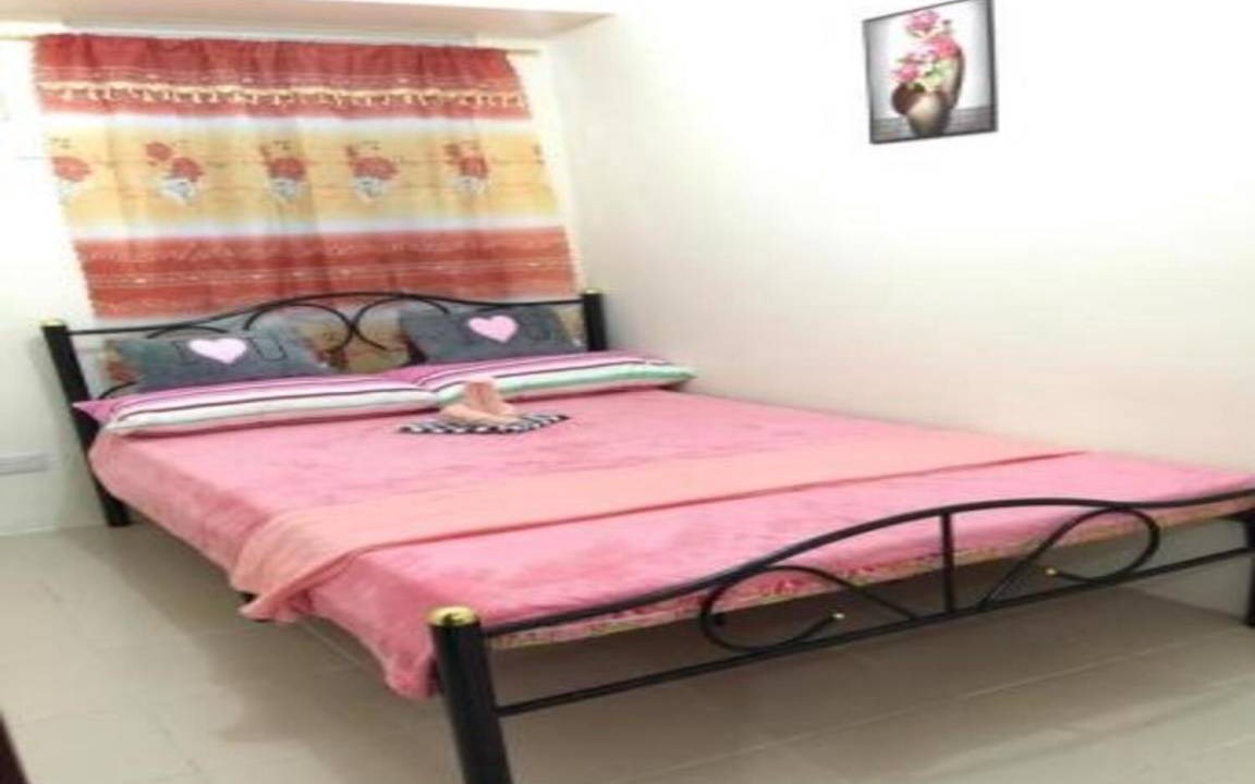 Photo of Bedroom in Tondo