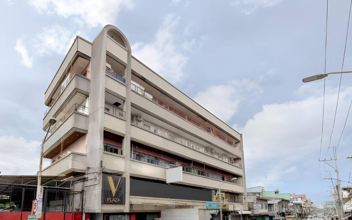 Photo of Buildings in Tondo