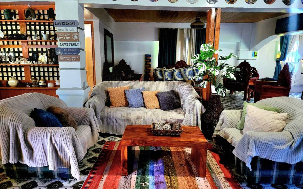 Photo of Livingroom in Aringay
