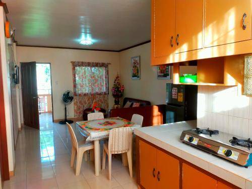 Photo of Kitchen in Alaminos