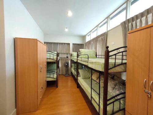 Photo of Bedroom in Quiapo