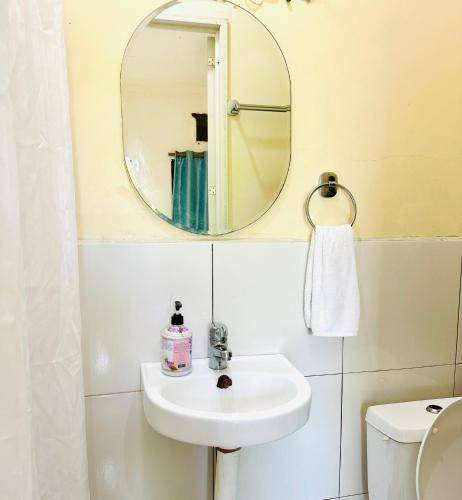 Photo of Bathroom in Taytay
