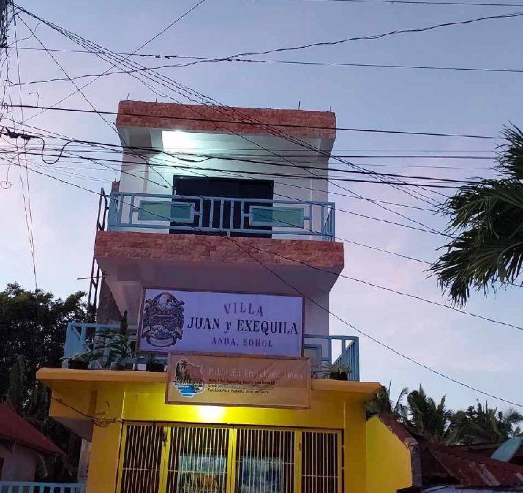 Photo of Buildings in Anda