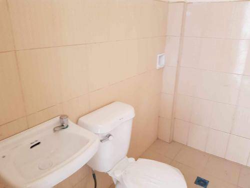 Photo of Bathroom in Alaminos