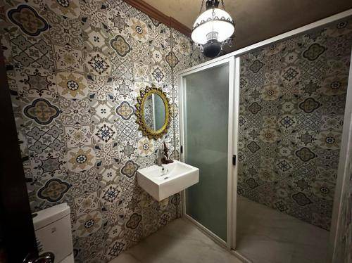 Photo of Bathroom in Capas