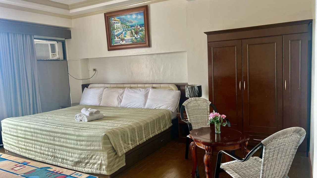 Photo of Bedroom in Poro