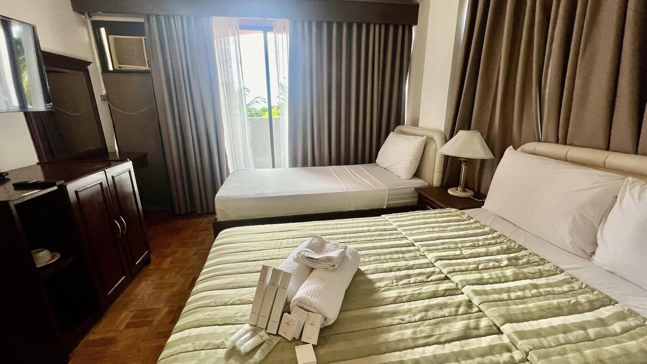 Photo of Bedroom in Poro
