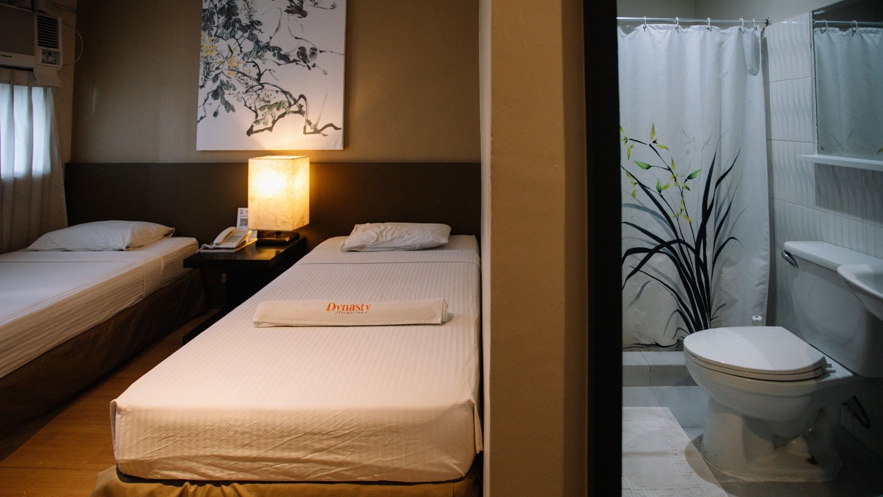 Photo of Bedroom in Capitol Site