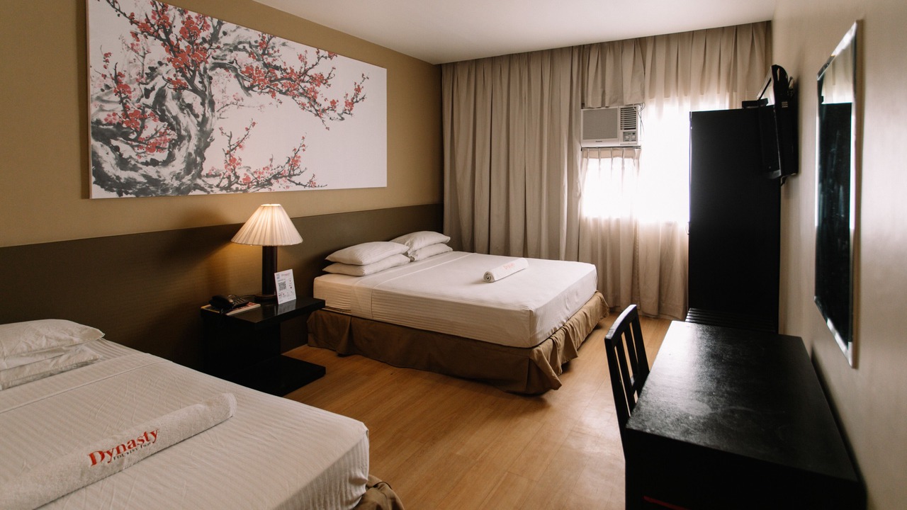 Photo of Bedroom in Capitol Site