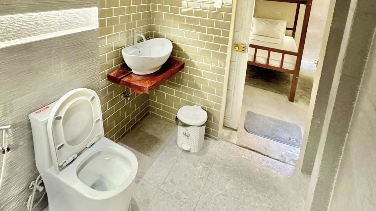 Photo of Bathroom in Lemery