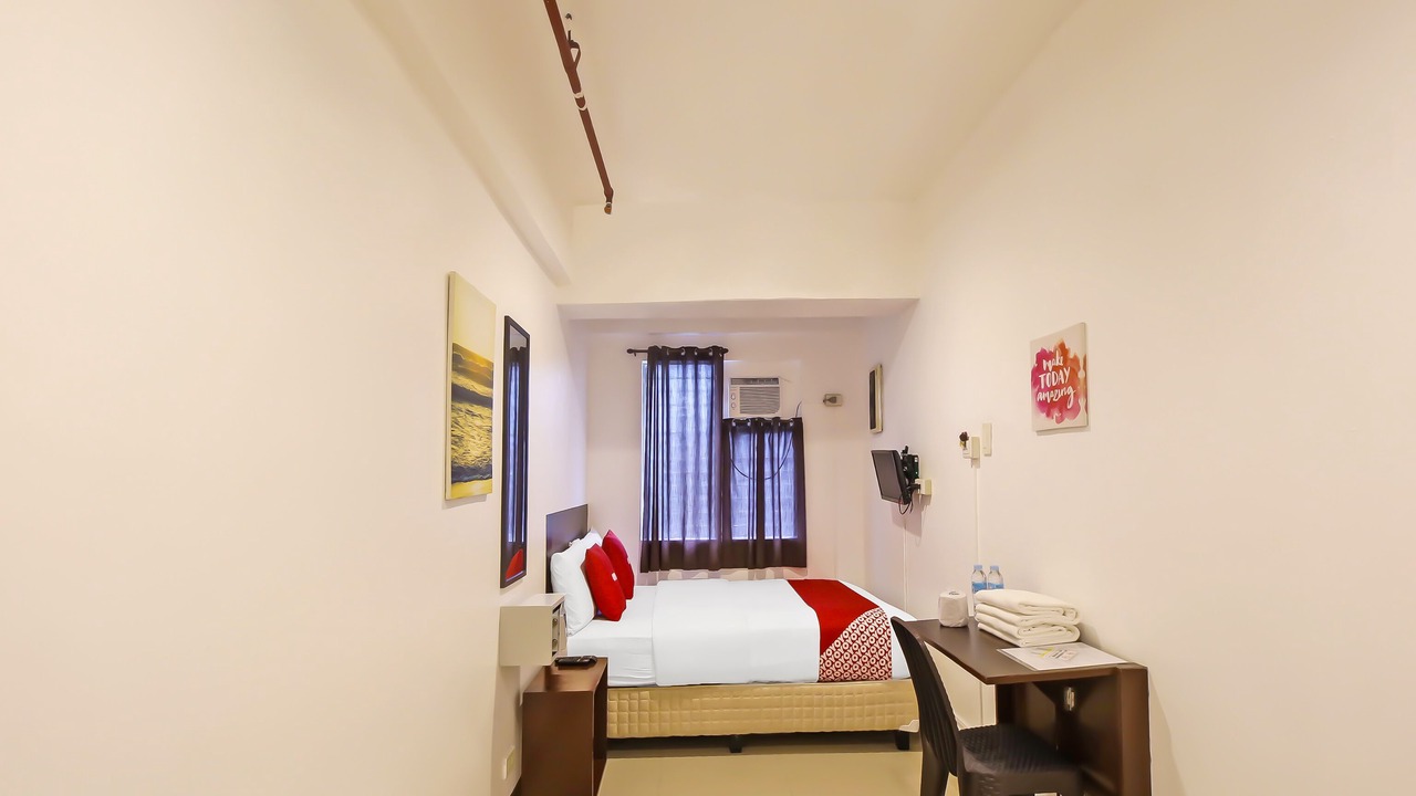 Photo of Bedroom in Downtown