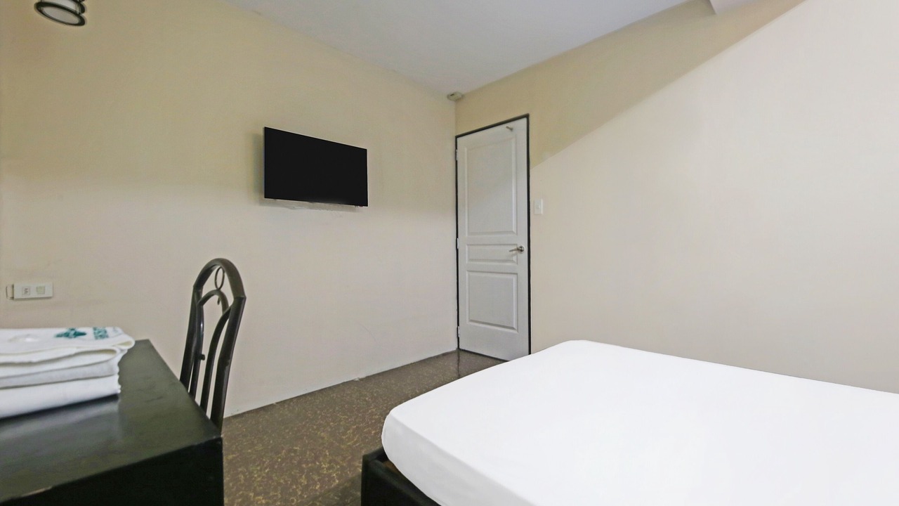 Photo of Bedroom in Muntinlupa