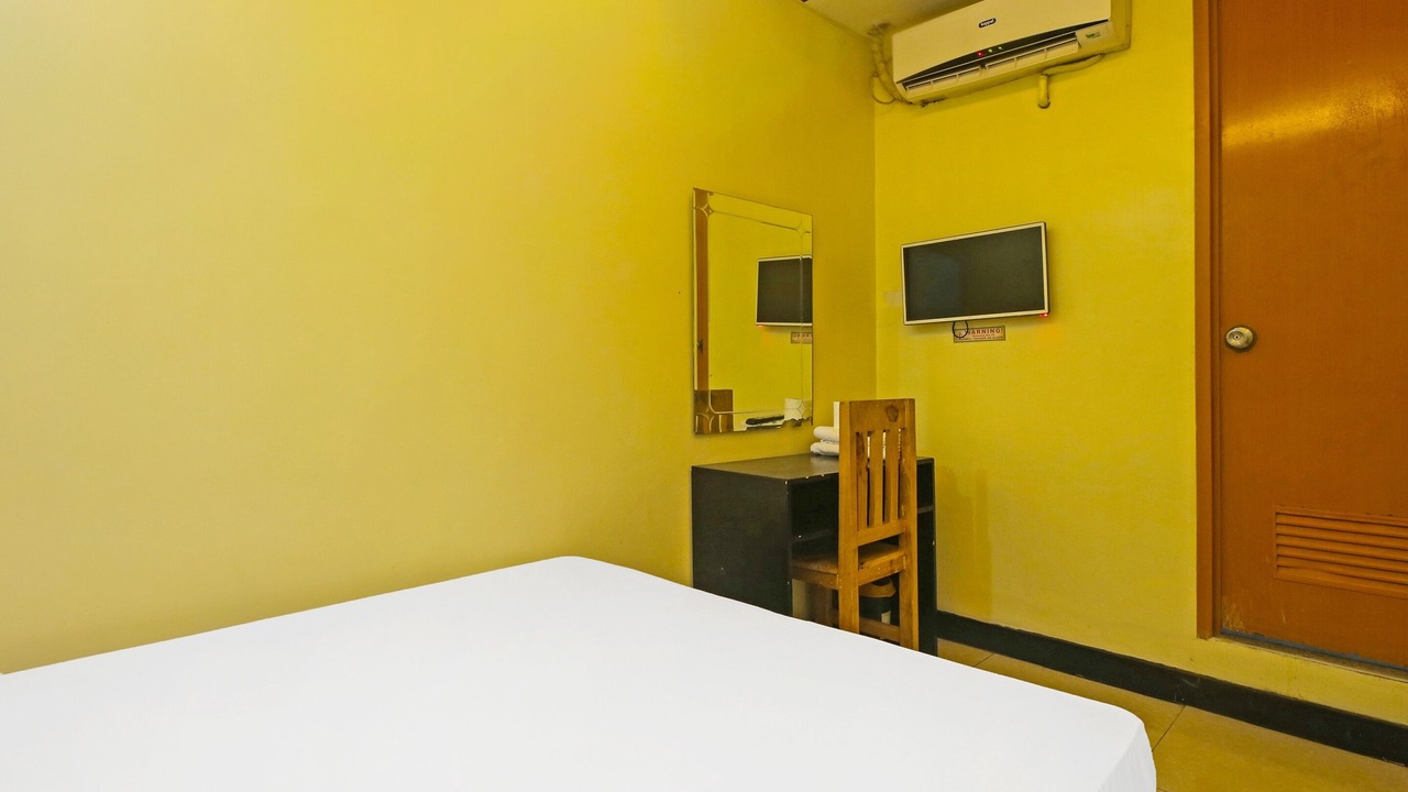 Photo of Bedroom in Muntinlupa