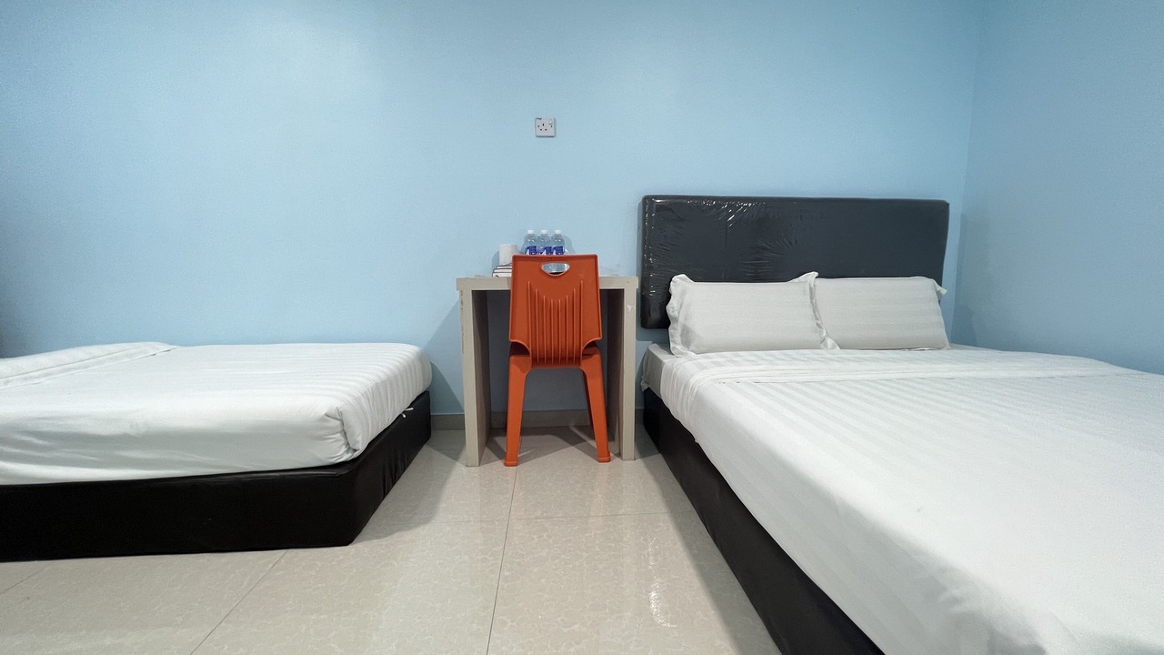 Photo of Bedroom in Kampung Stampin