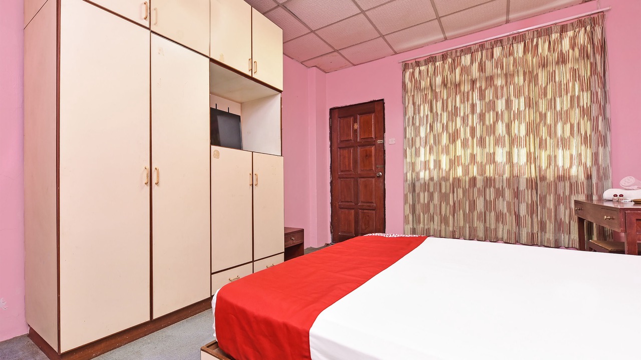 Photo of Bedroom in Central District