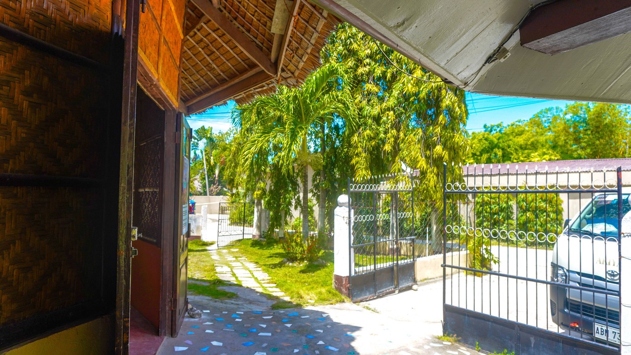 Photo of Outdoor in Basdiot