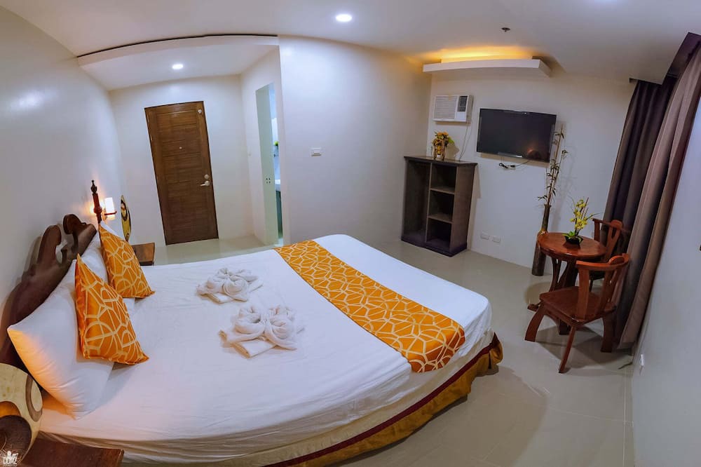Photo of Bedroom in Coron Town Proper