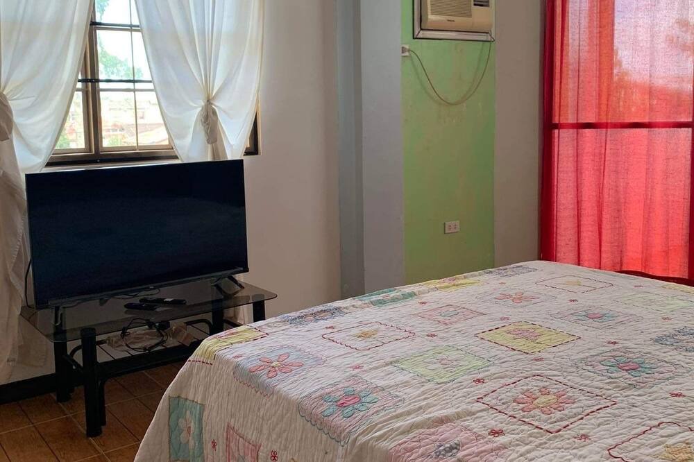 Photo of Bedroom in Alangalang