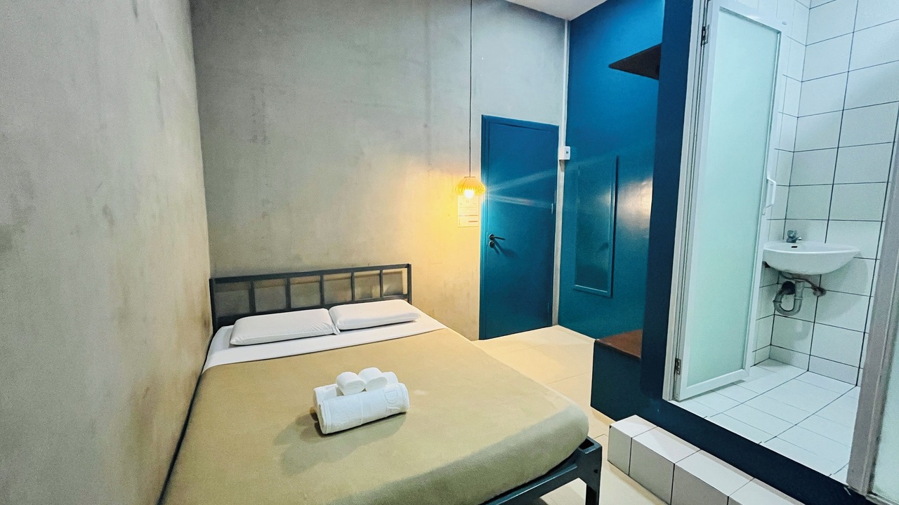 Photo of Bathroom in Poblacion District