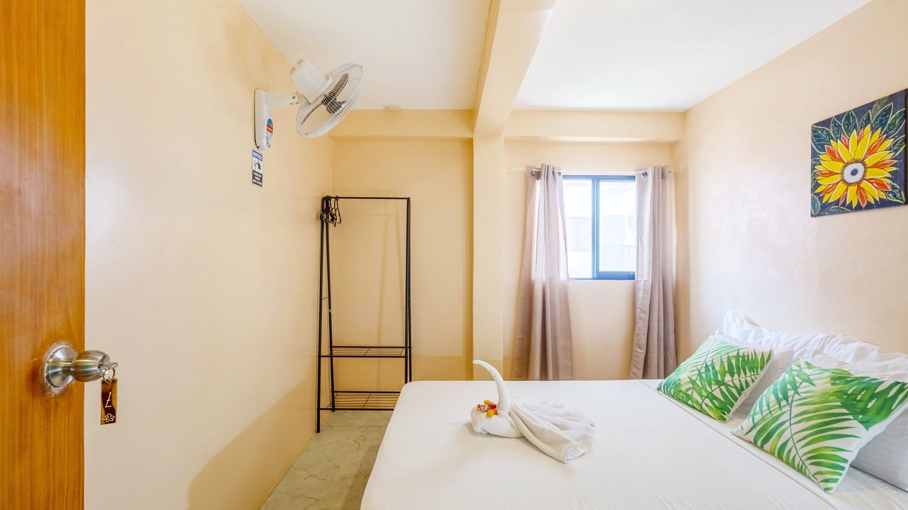 Photo of Bedroom in Manoc-Manoc