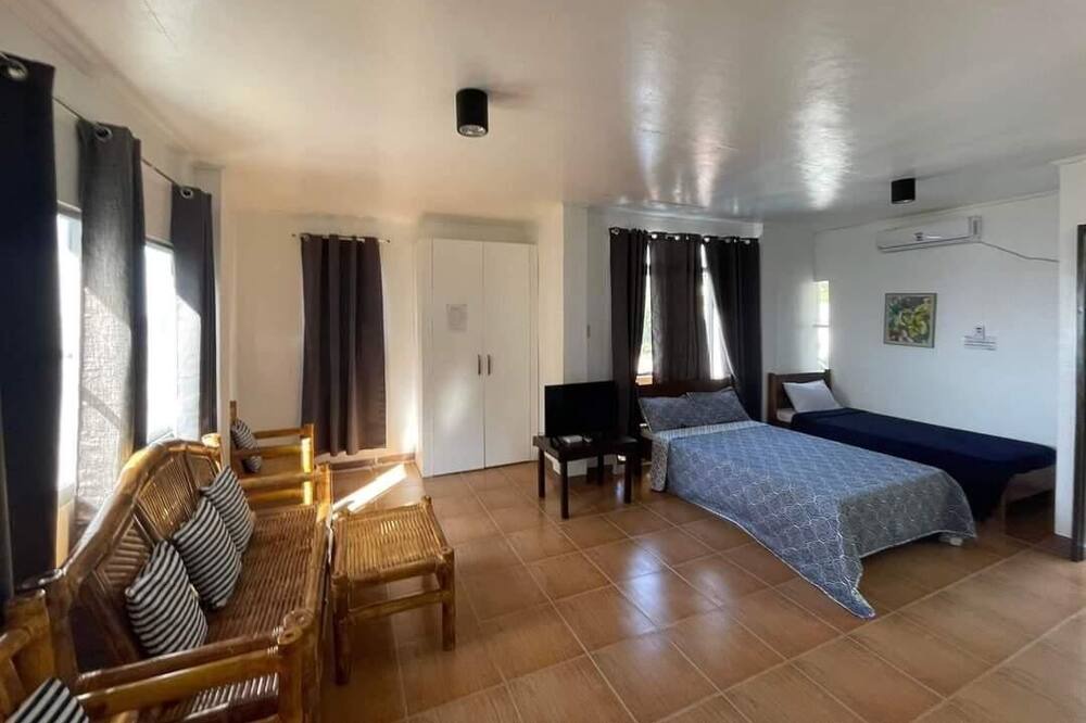 Photo of Livingroom in Caticlan